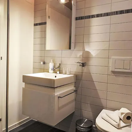 Mittaghorn Apt-8 By Interhome *